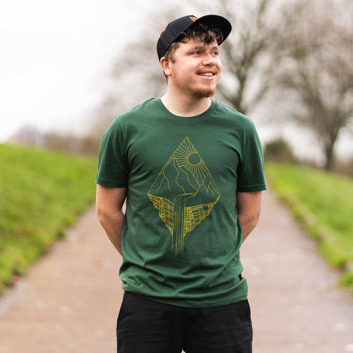 Waterfall T-Shirt - Green - dewerstone - T-Shirt - XS